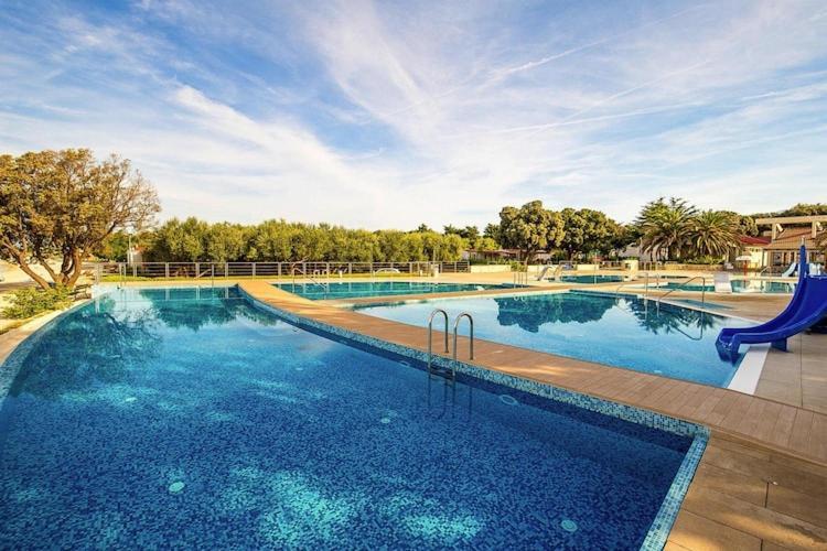 Mobile Homes Rosmarin In Strasko, Casa vacanze
