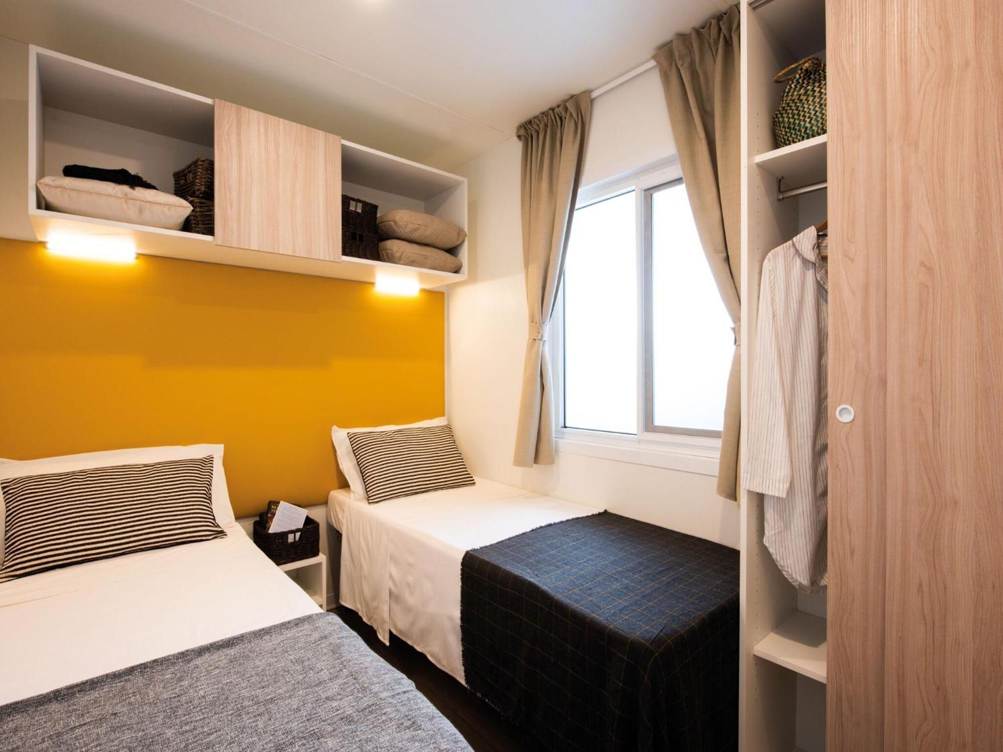 Mobile Homes Rosmarin In Strasko, Casa vacanze *